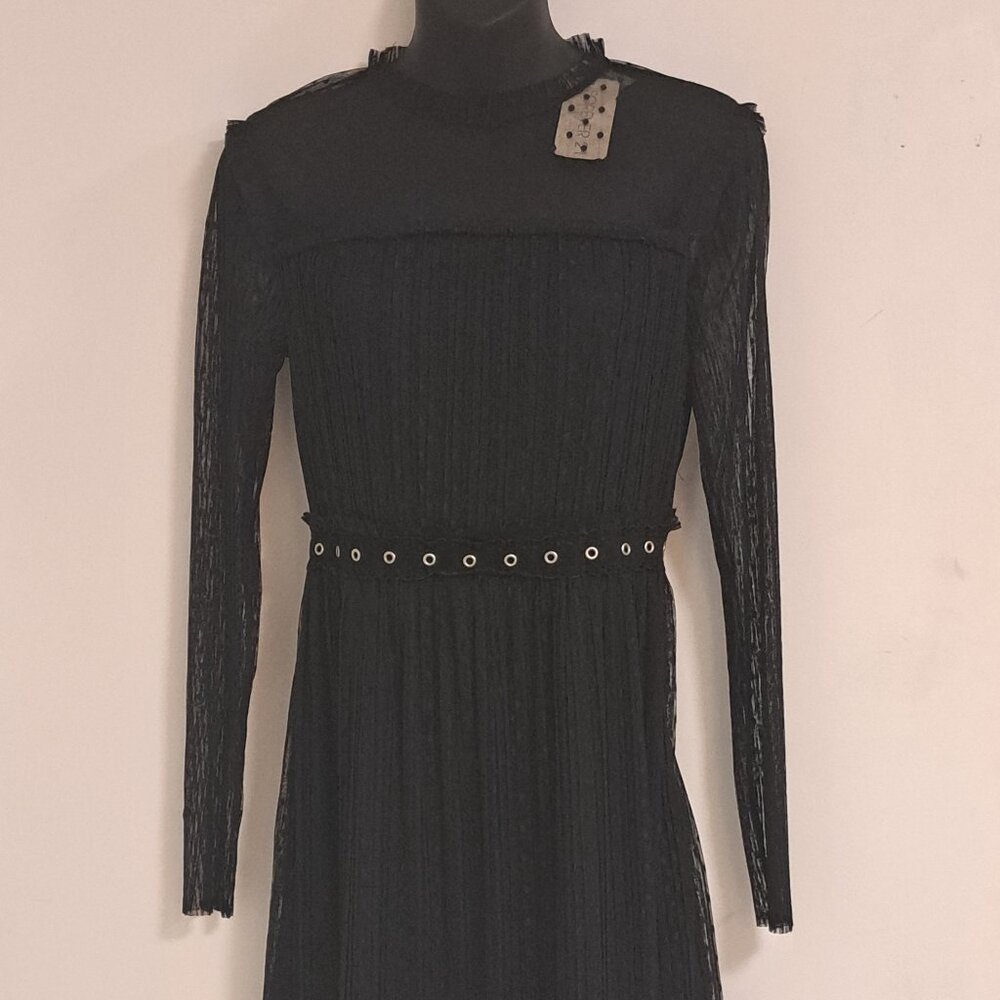Forever 21 Black Lace Long Sleeve Mini Dress NWT Size Small